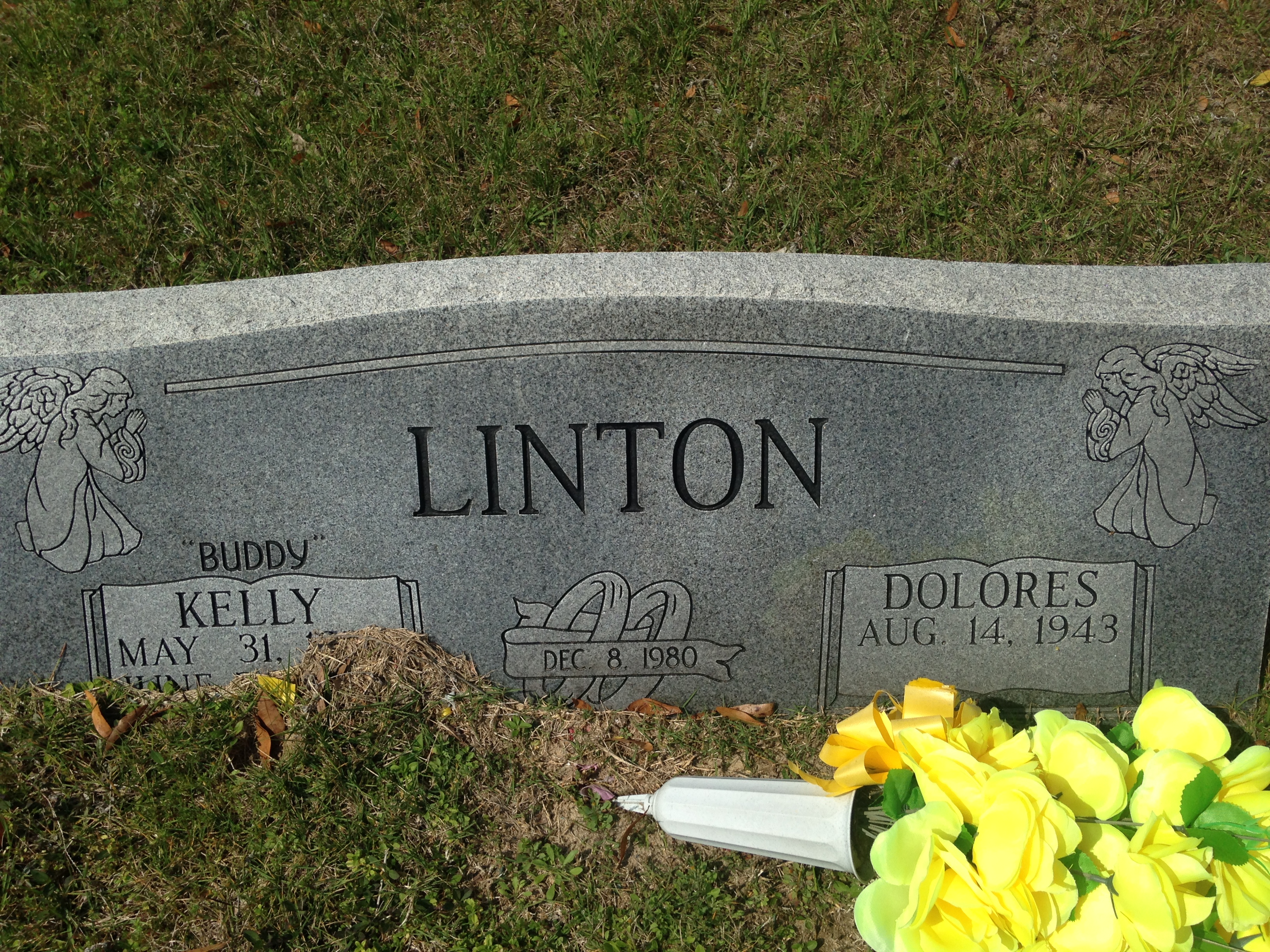 Kelly (Buddy) Linton